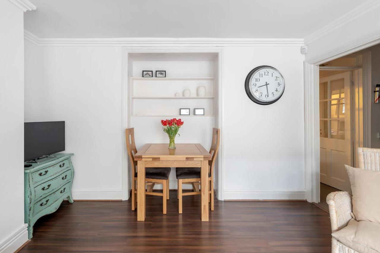 Ainslie'S Apartment Belvedere Бат Екстер'єр фото